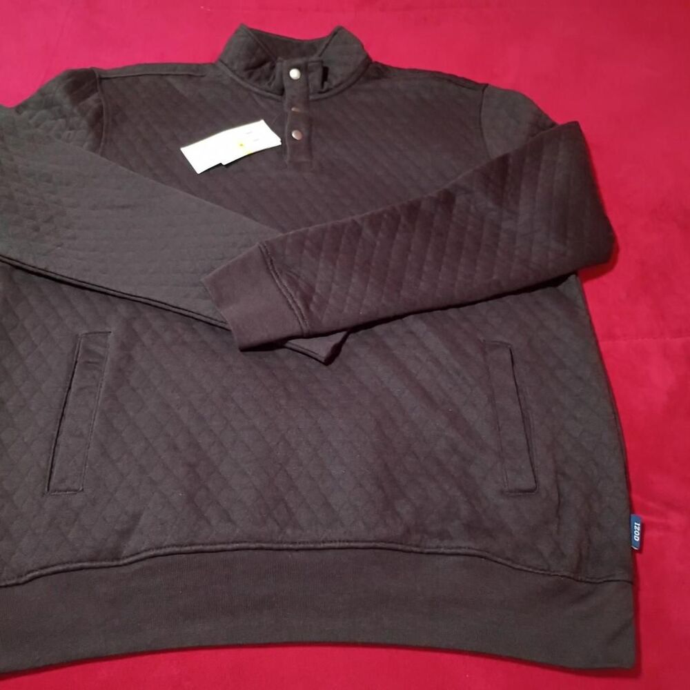 Izod Men's Black Sweatshirt